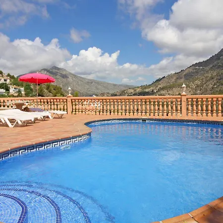 Holiday home Villa Maryvilla 0210